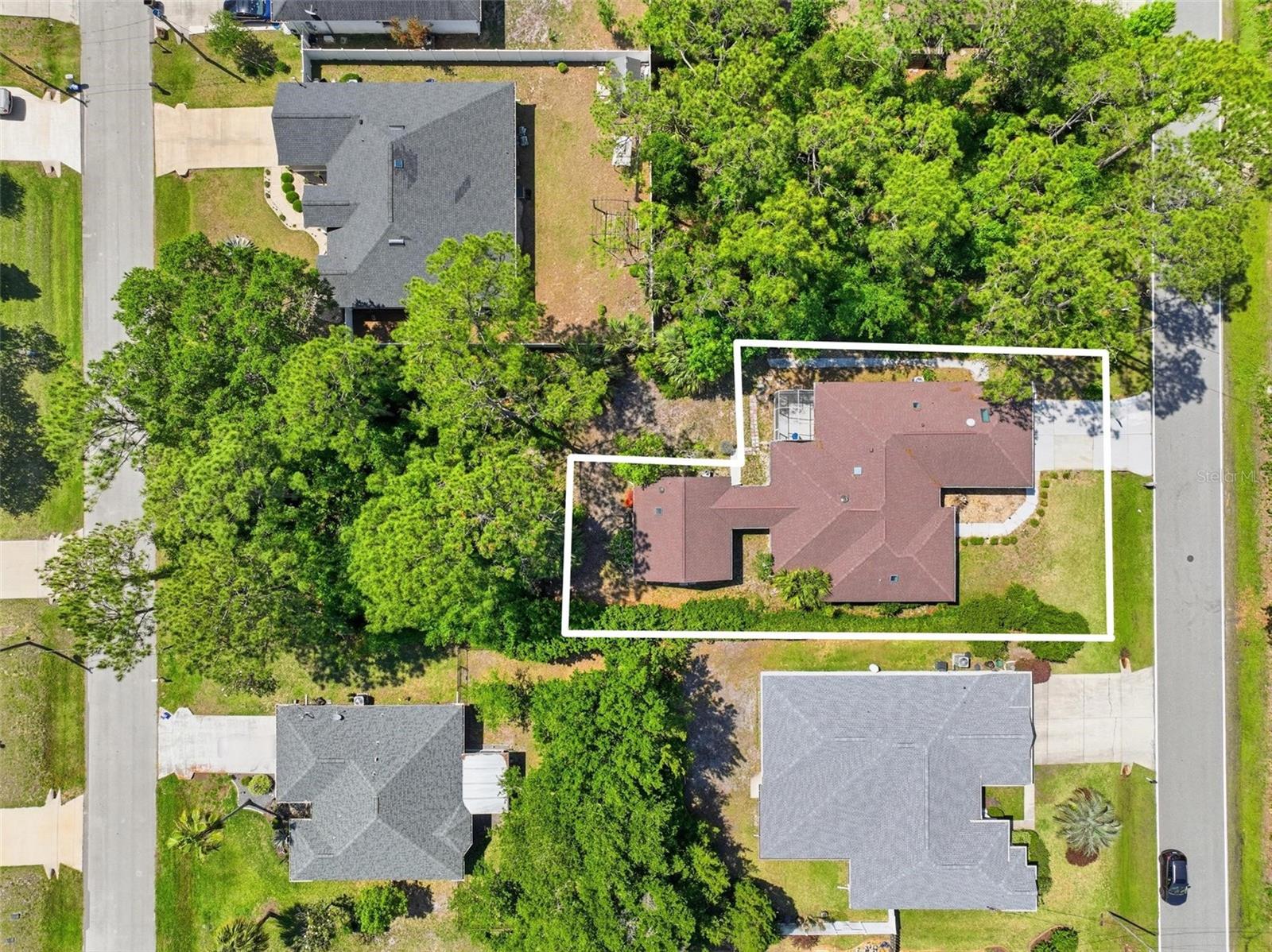 Image 6 of 45 For 26 Woodbury Drive