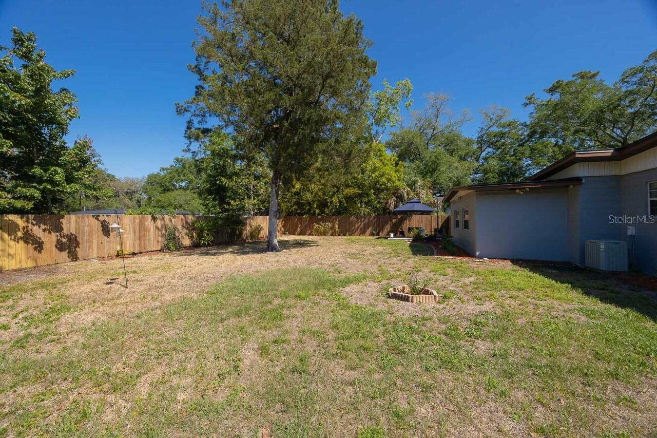 Image 29 of 33 For 2964 Alonso Road