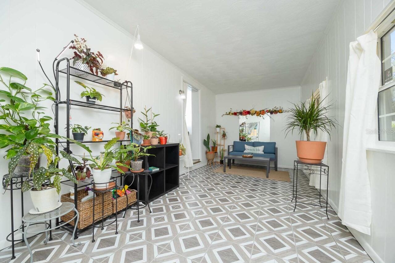 Image 9 of 33 For 2964 Alonso Road