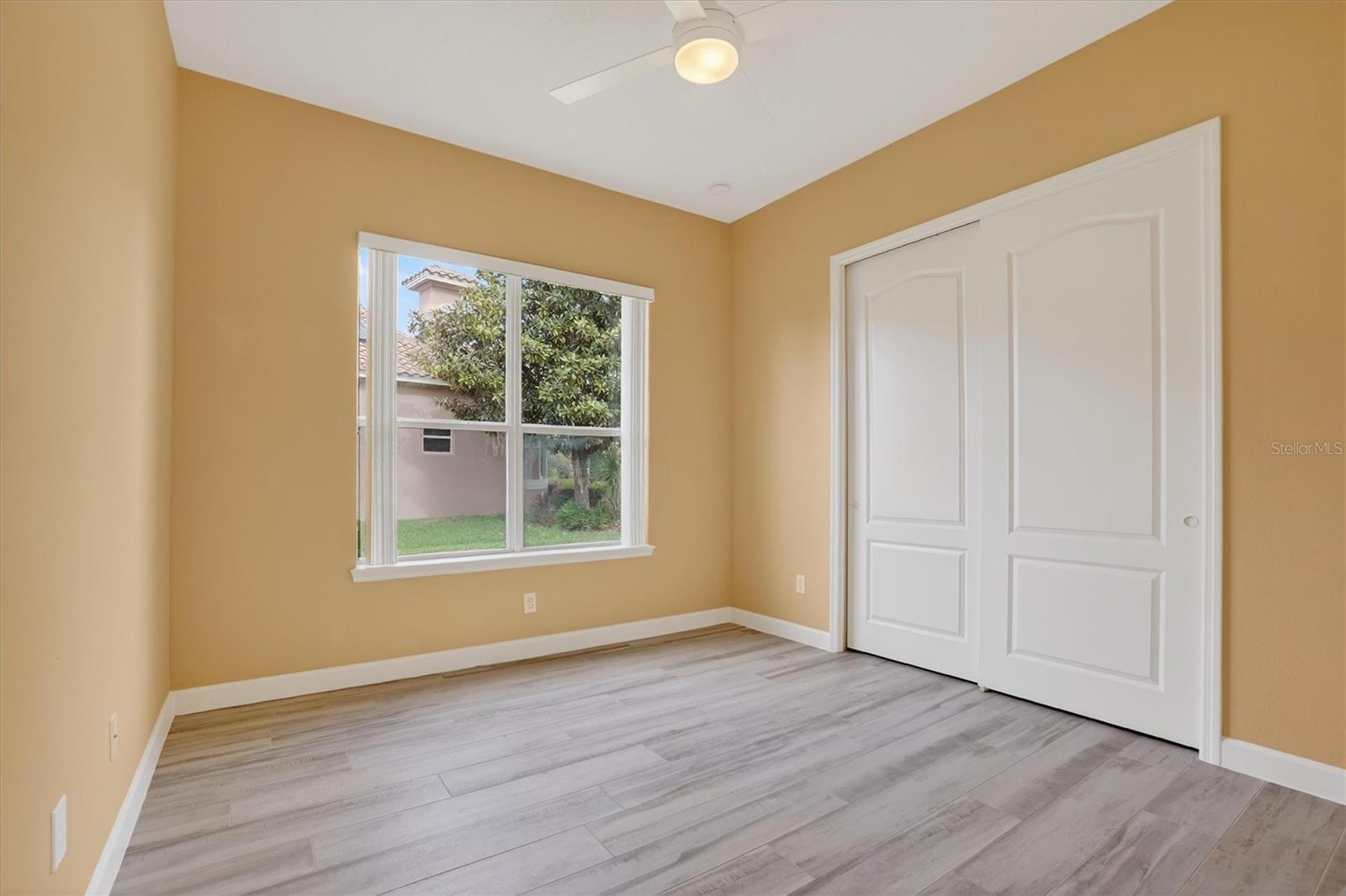 Image 31 of 46 For 13 New Oak Leaf Drive