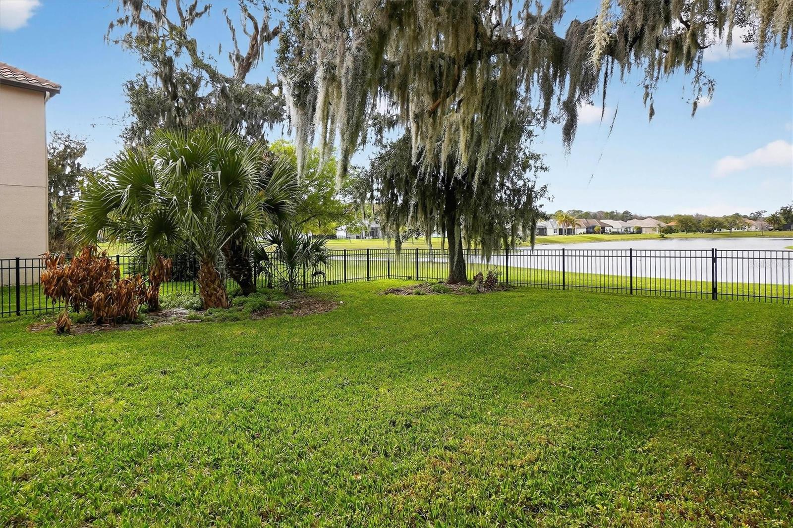 Image 45 of 46 For 13 New Oak Leaf Drive