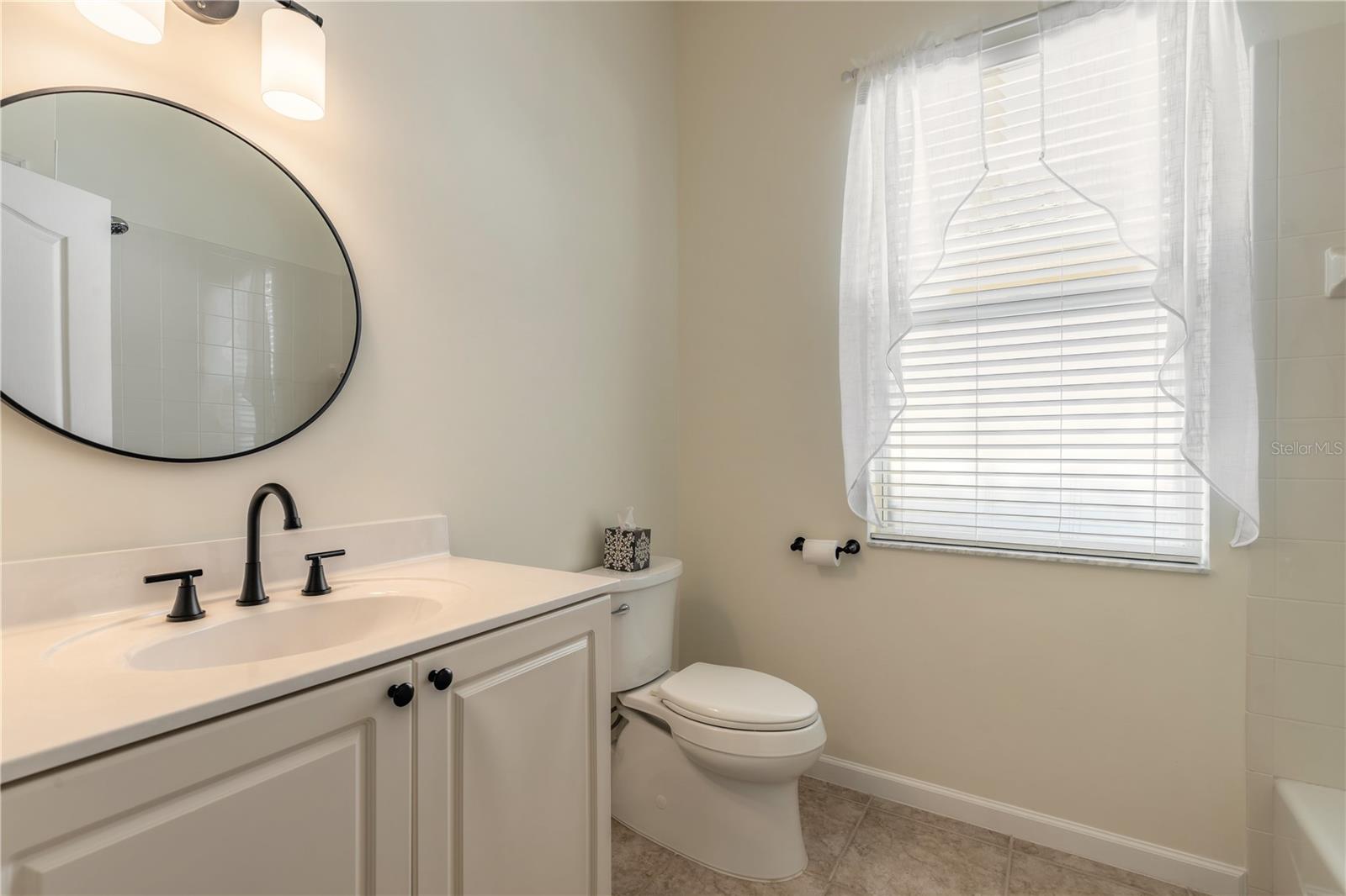 Image 31 of 39 For 3013 Glin Circle