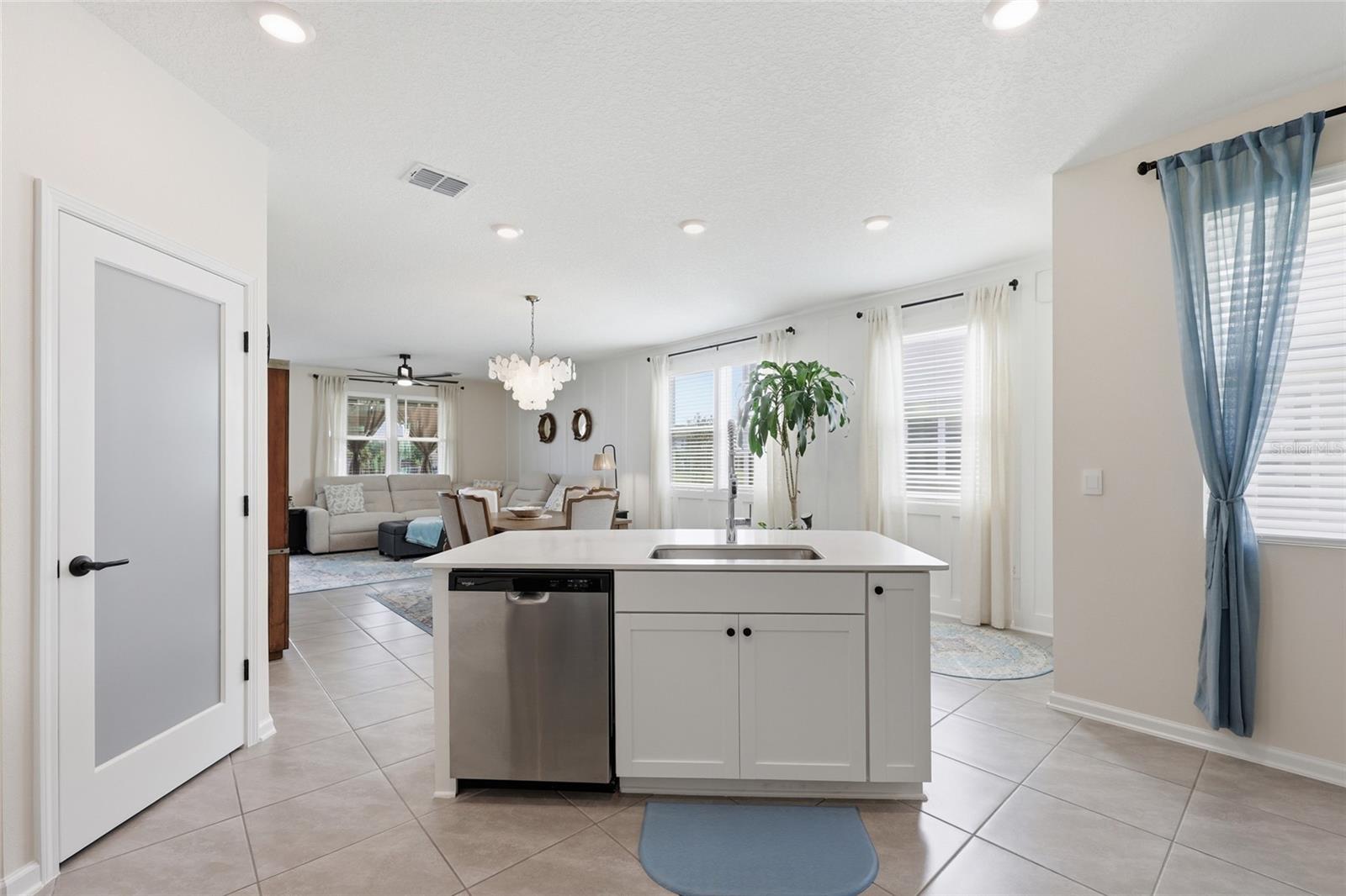 Image 10 of 64 For 338 Redbud Road