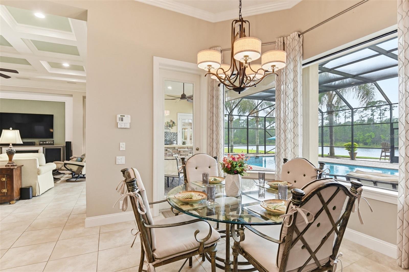 Image 16 of 70 For 204 Willow Oak Way