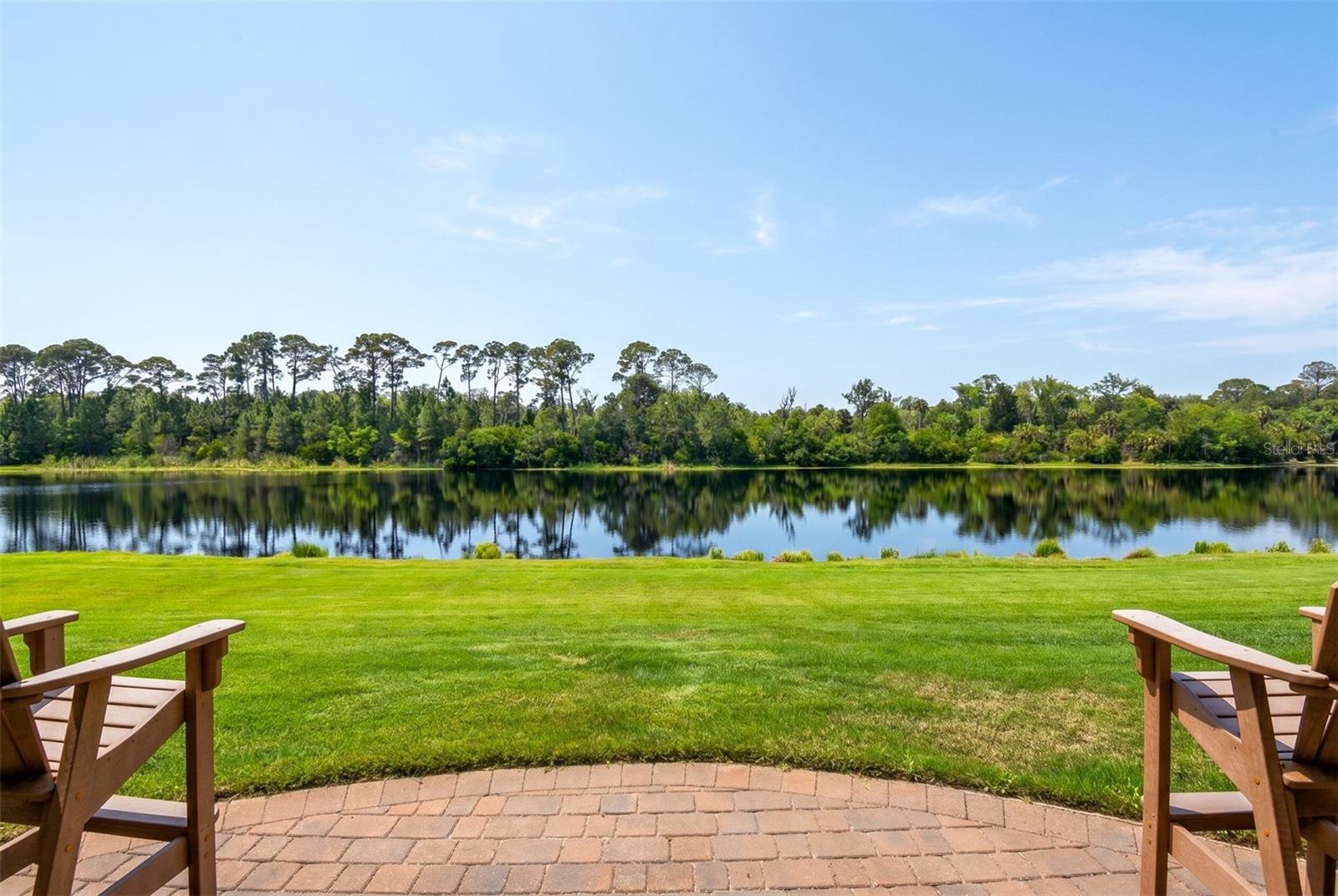 Image 44 of 70 For 204 Willow Oak Way