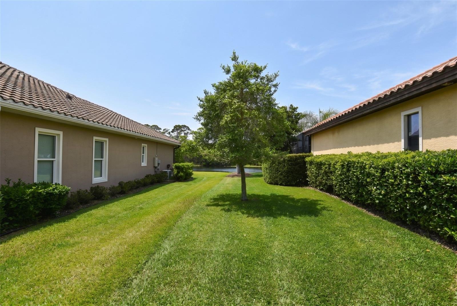 Image 55 of 70 For 204 Willow Oak Way