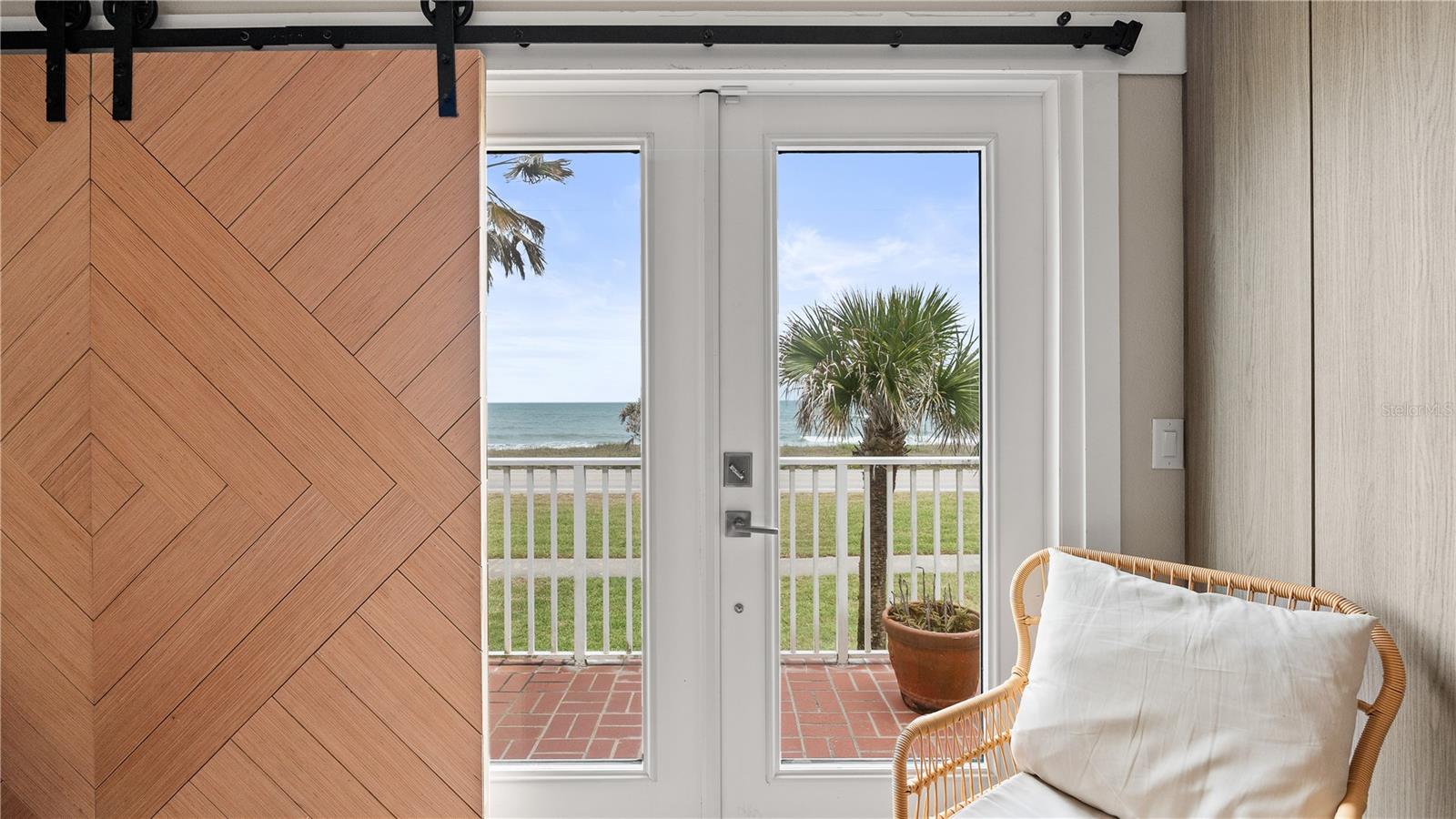 Image 20 of 92 For 3400 Ocean Shore Boulevard 4
