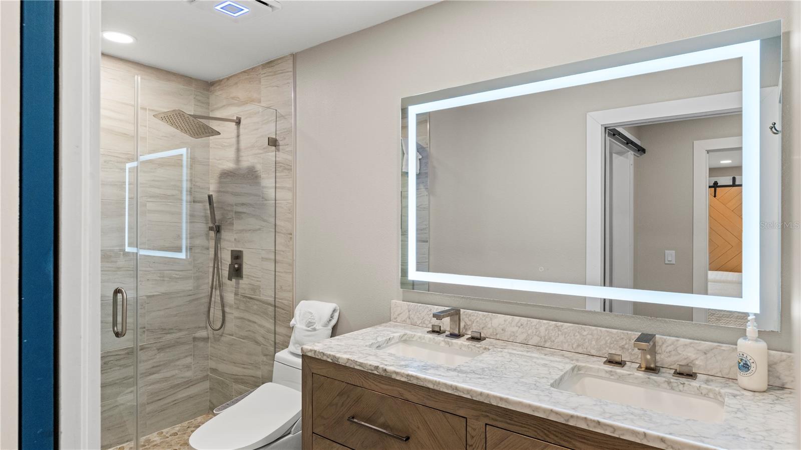 Image 37 of 92 For 3400 Ocean Shore Boulevard 4