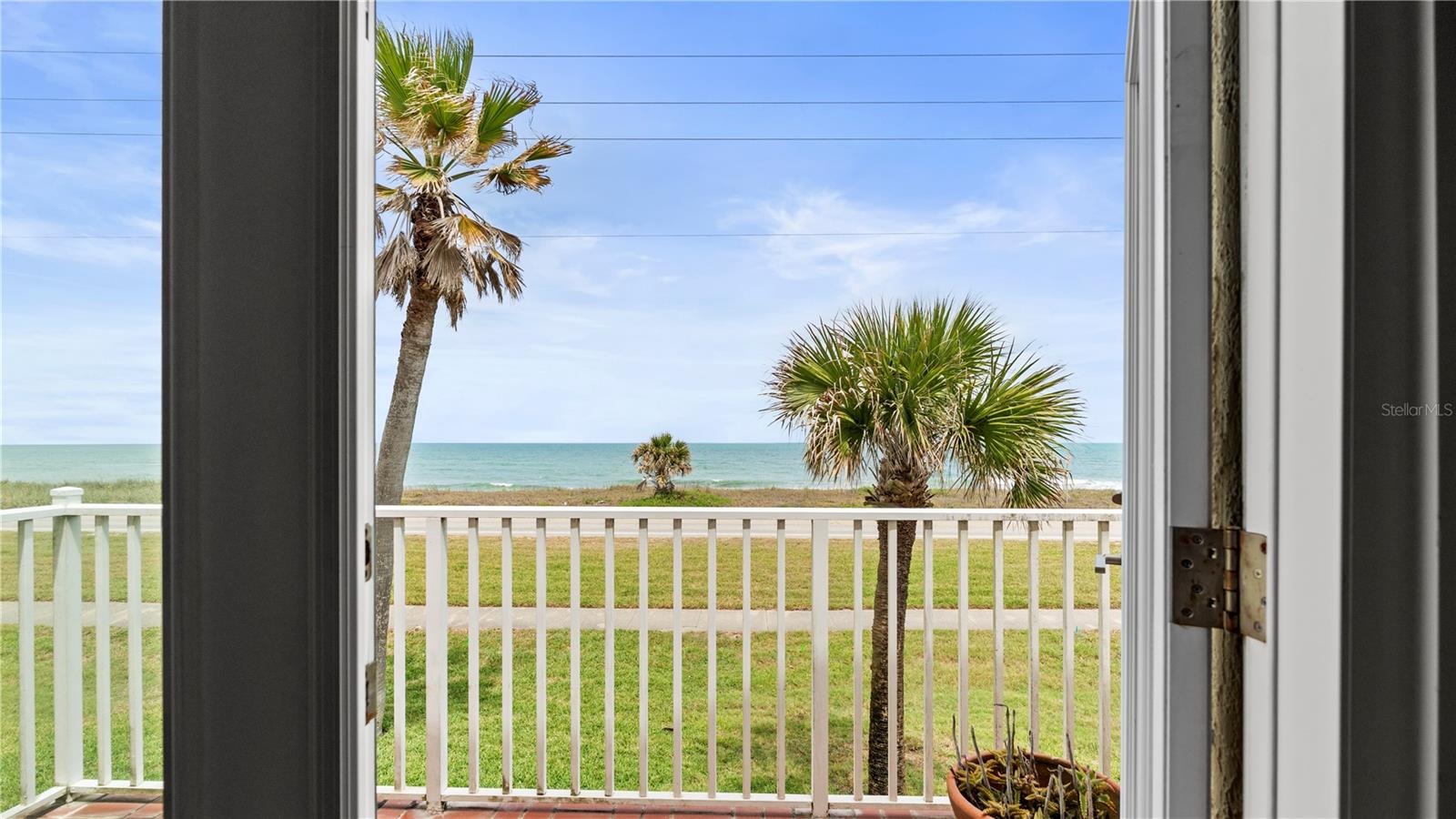 Image 42 of 92 For 3400 Ocean Shore Boulevard 4