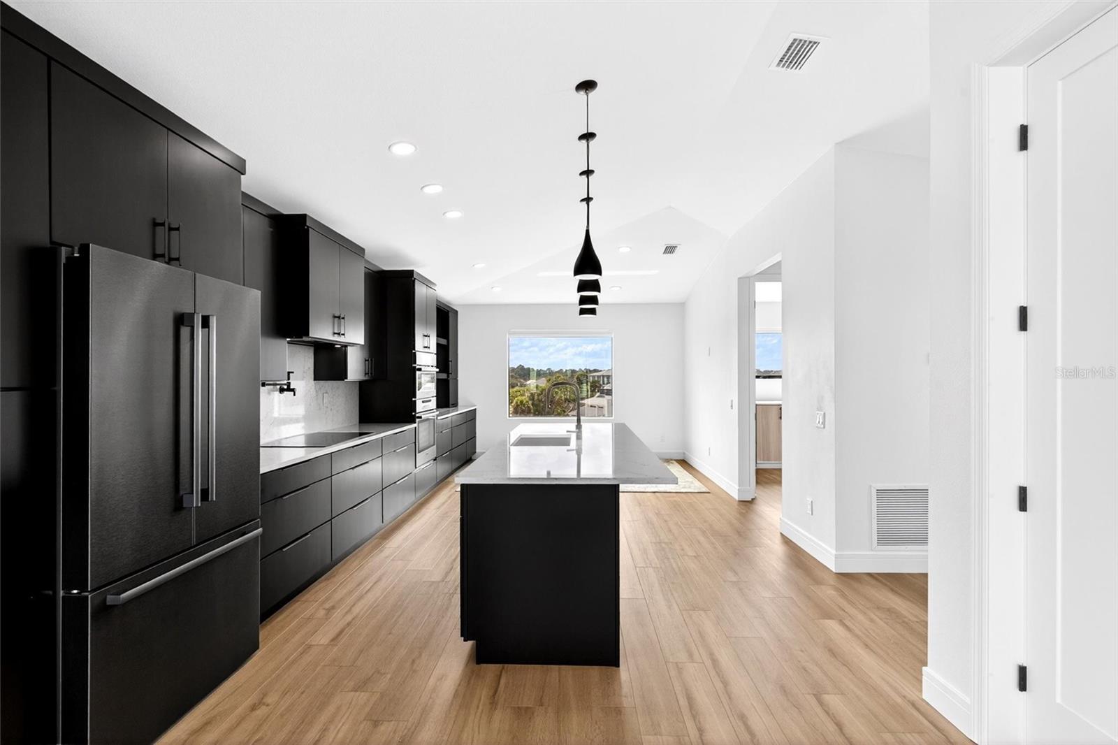 Image 31 of 85 For 2946 Ocean Shore Boulevard