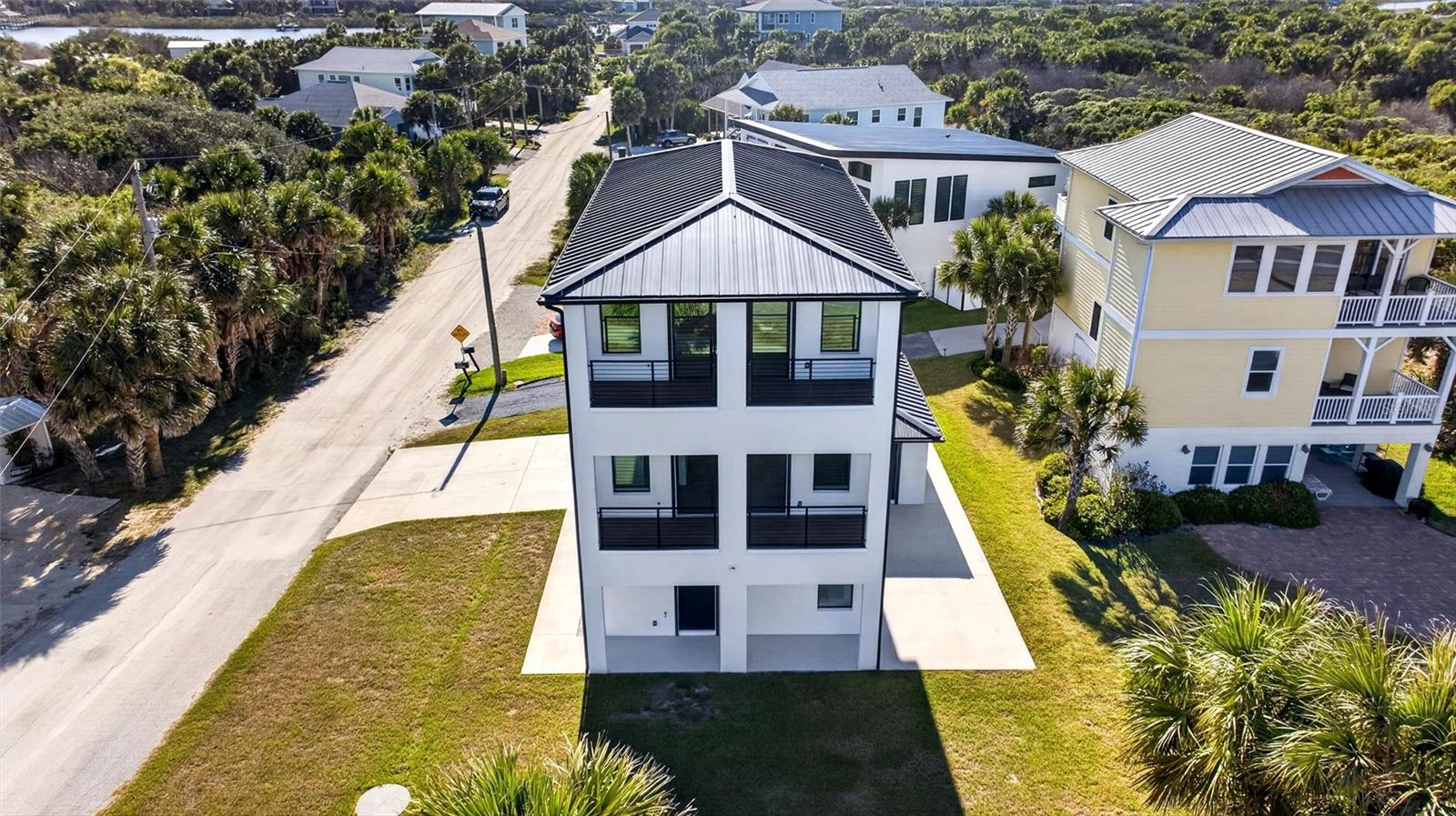 Image 75 of 85 For 2946 Ocean Shore Boulevard