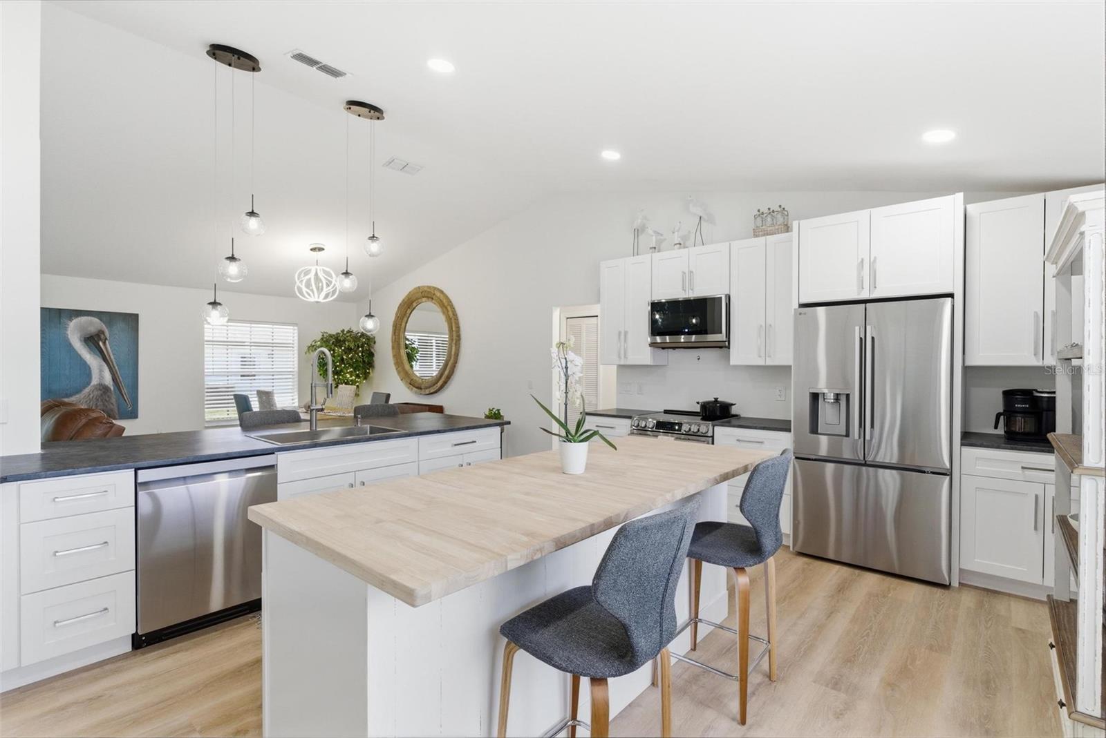 Image 10 of 36 For 4589 Alder Drive