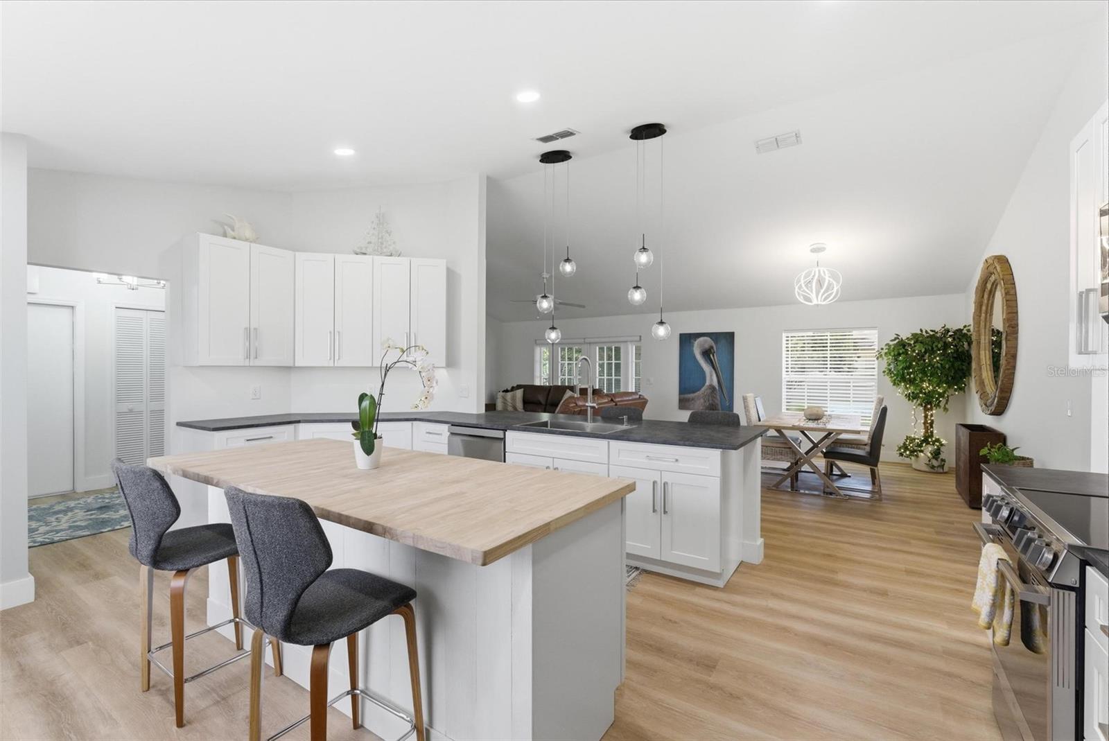 Image 3 of 36 For 4589 Alder Drive