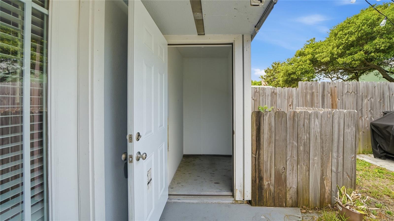 Image 35 of 52 For 3904 Windjammer Lane
