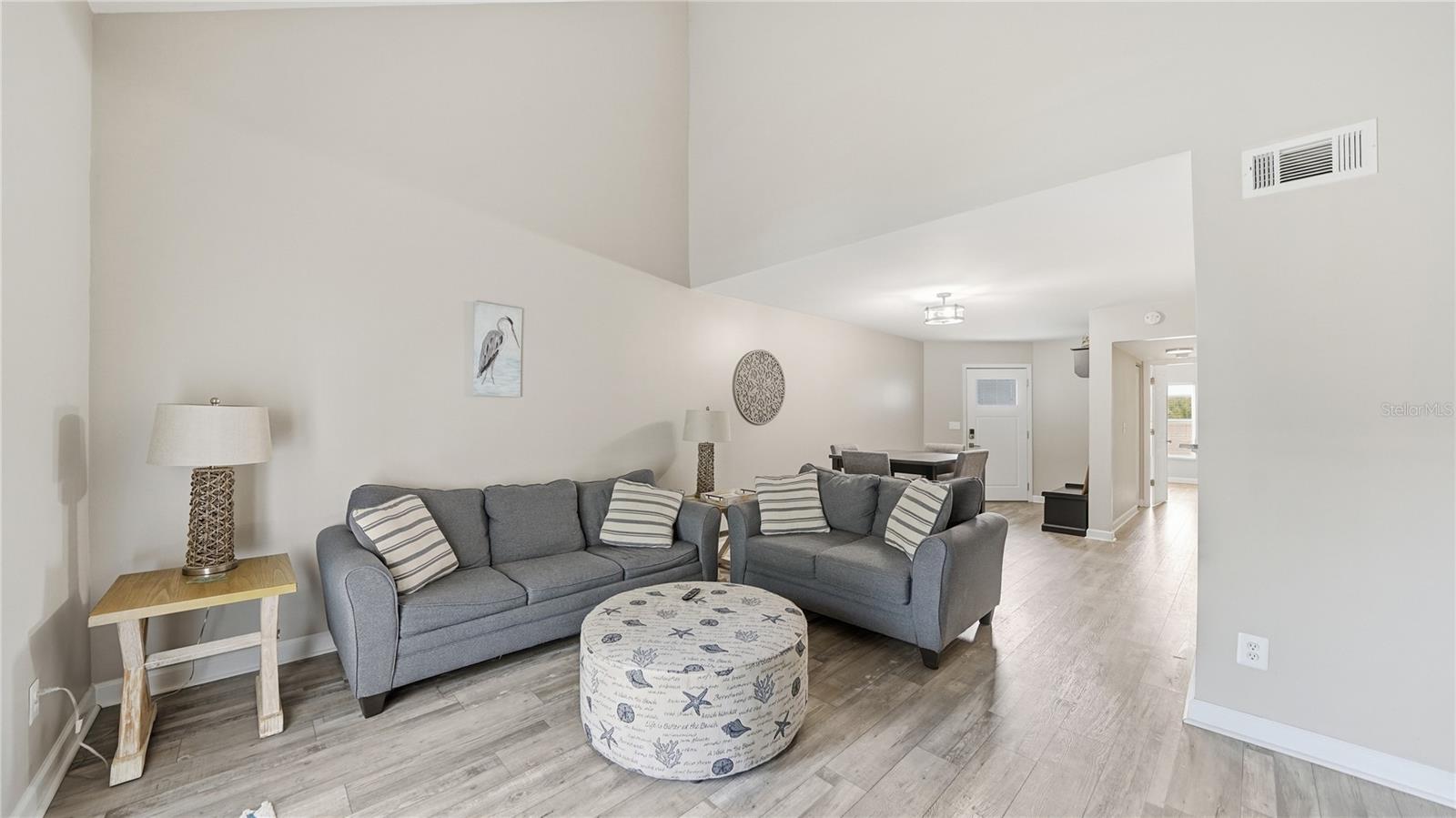 Image 6 of 52 For 3904 Windjammer Lane