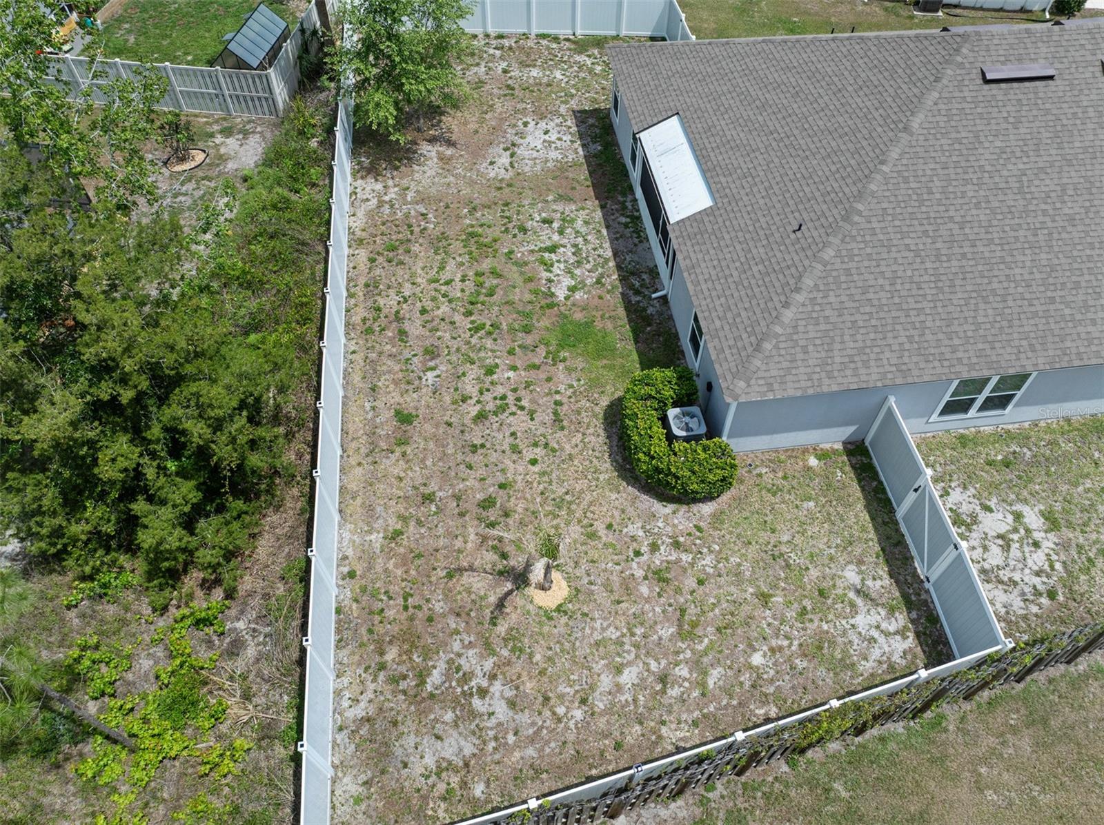 Image 40 of 50 For 10 Raleigh Drive