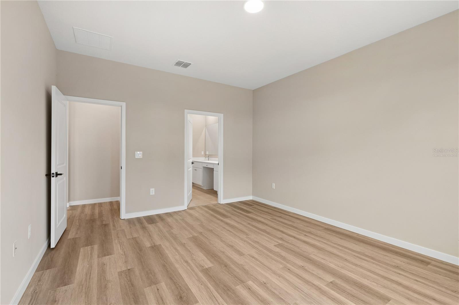 Image 11 of 30 For 90 Springwood Drive