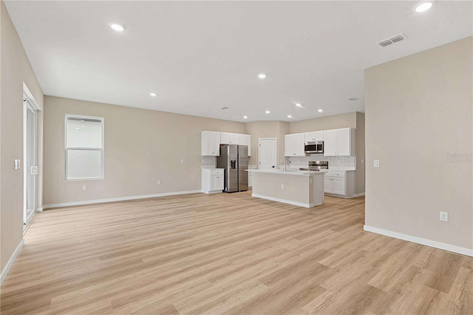 Image 5 of 30 For 90 Springwood Drive