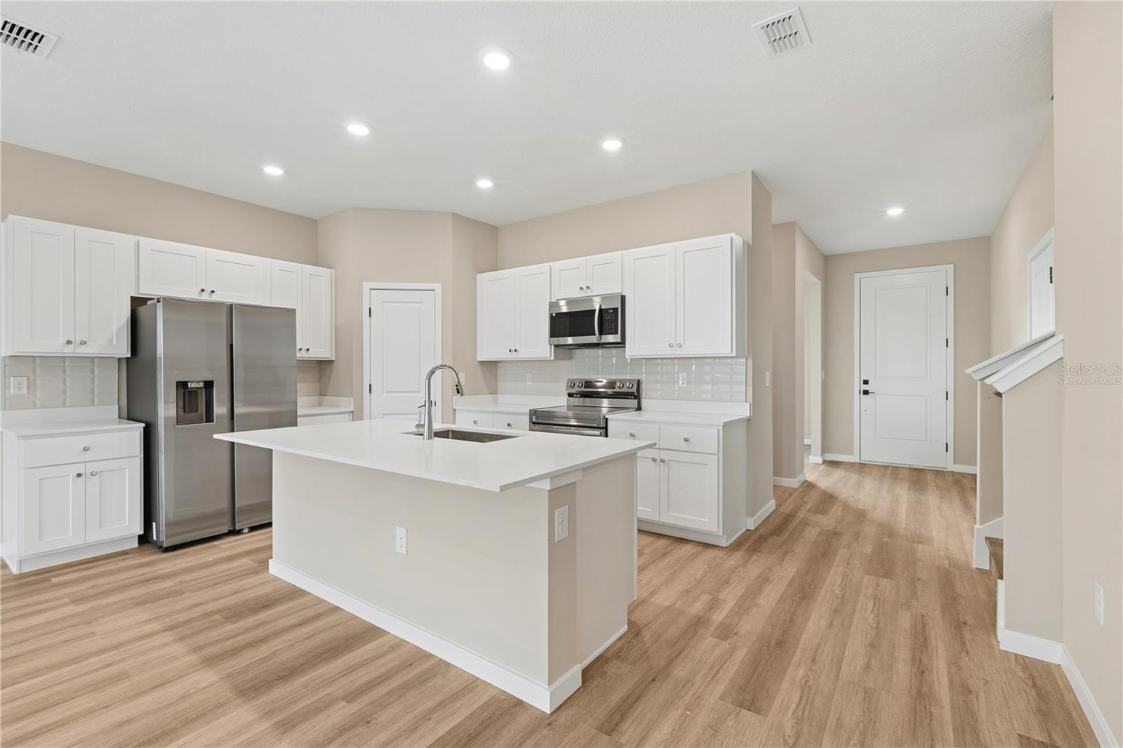 Image 6 of 30 For 90 Springwood Drive