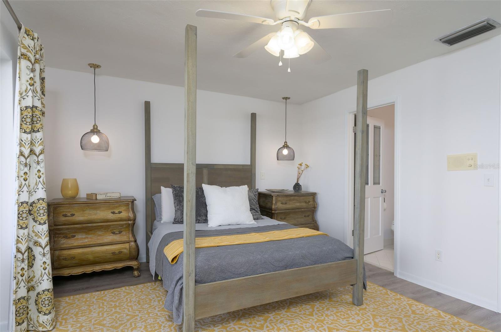 Image 29 of 33 For 3333 Ridgewood Avenue 9c