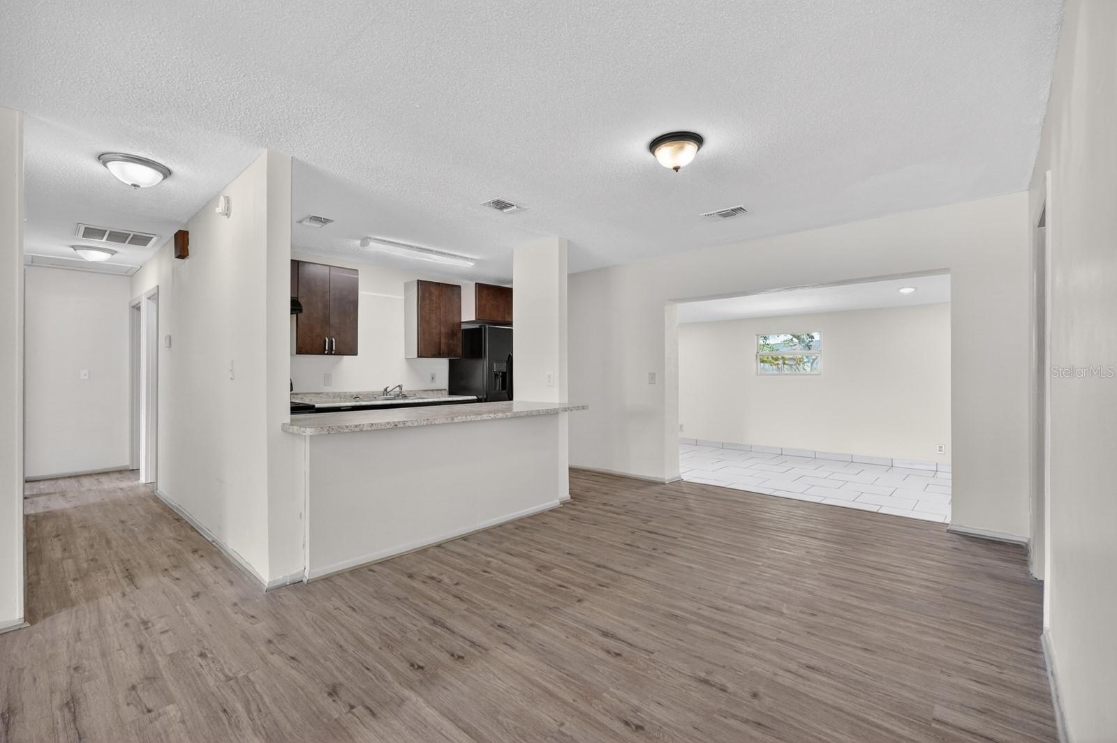 Image 10 of 42 For 1060 Patrick Circle