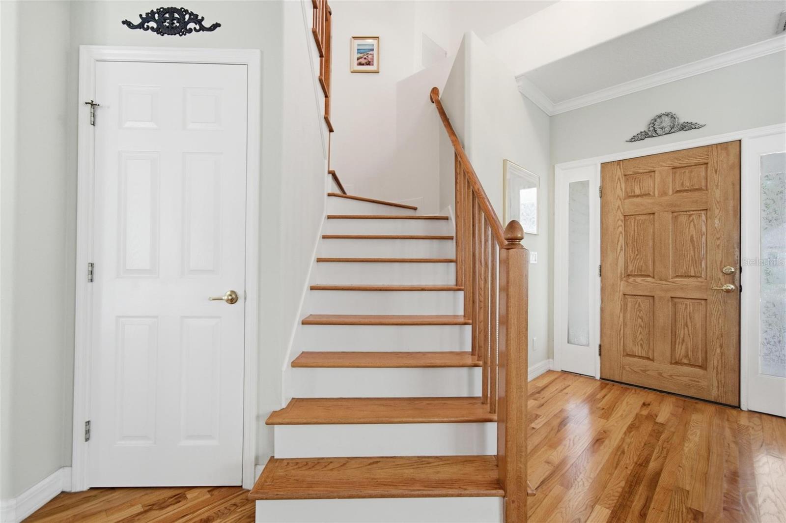 Image 21 of 47 For 9 Whitehall Court