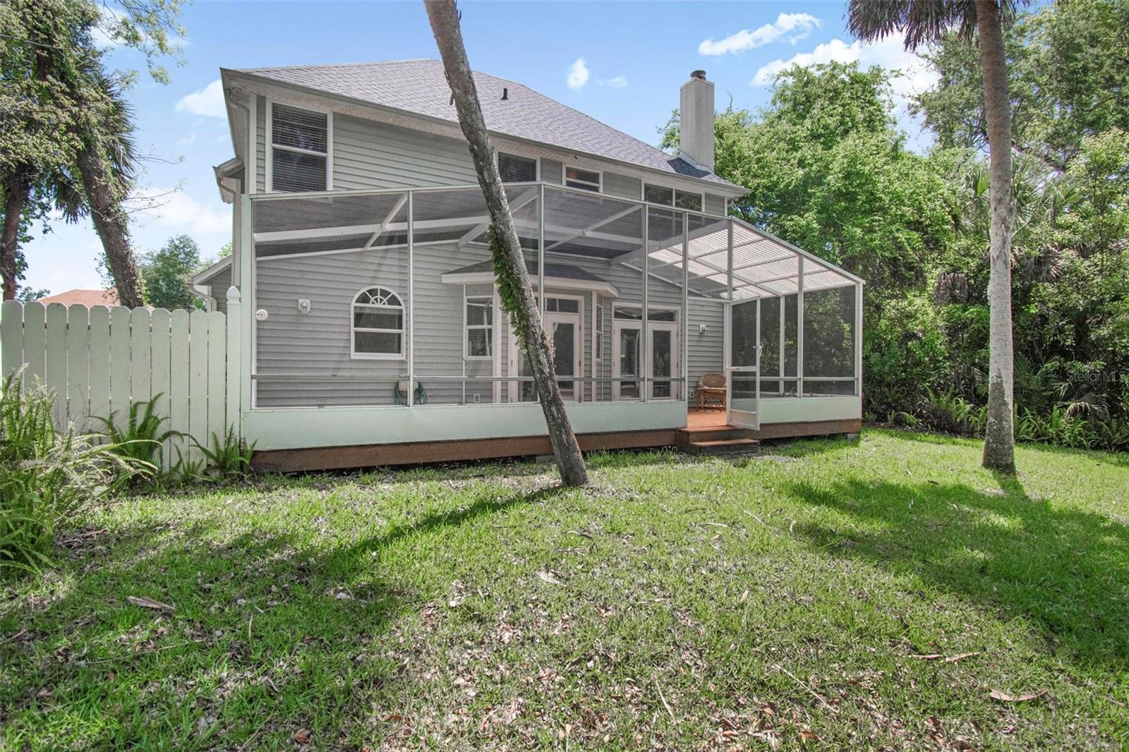 Image 42 of 47 For 9 Whitehall Court