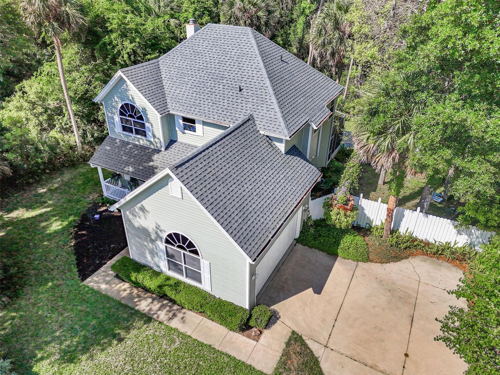 Image 44 of 47 For 9 Whitehall Court