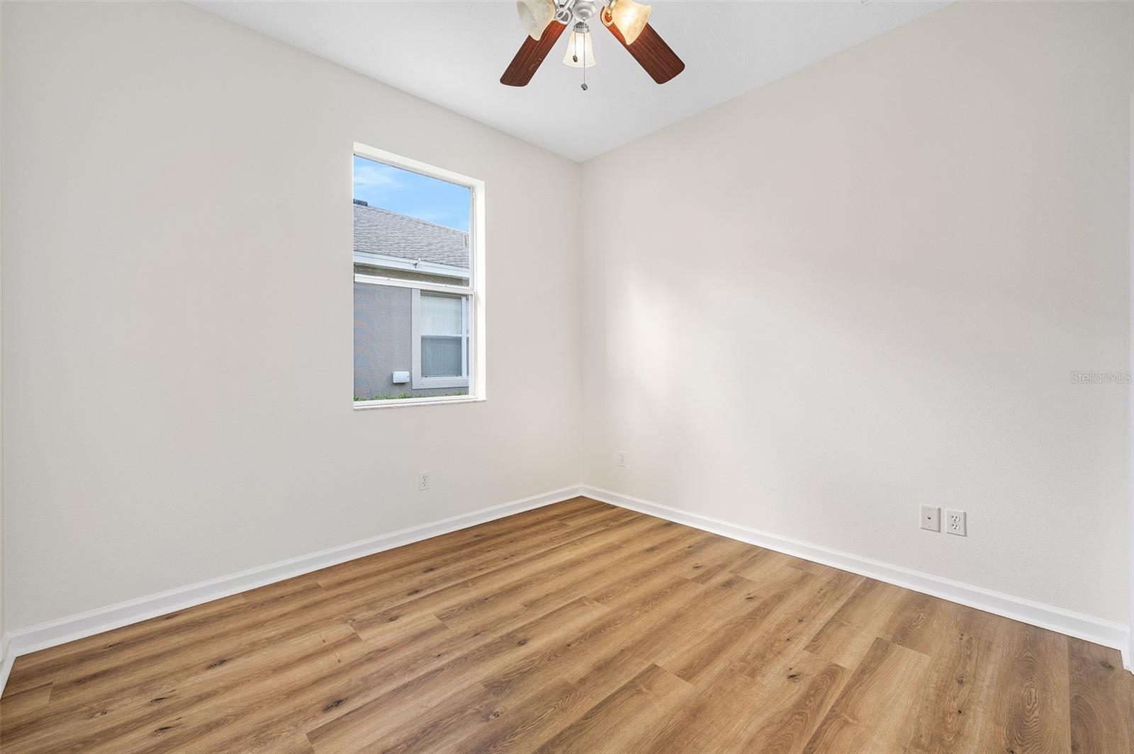 Image 10 of 48 For 188 Mendoza Circle