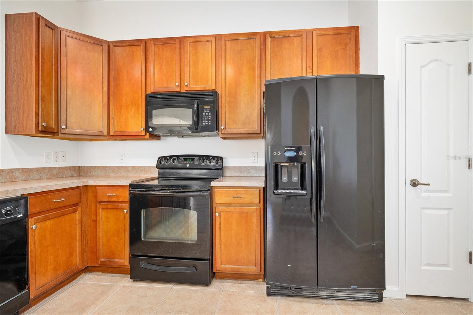 Image 16 of 48 For 188 Mendoza Circle