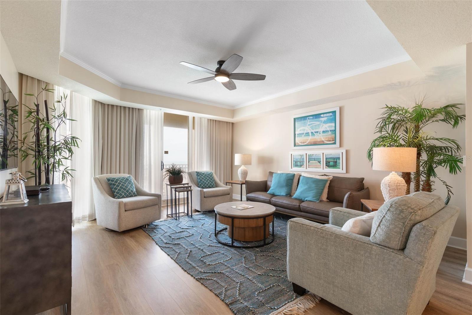 Image 7 of 80 For 200 Ocean Crest Drive 906