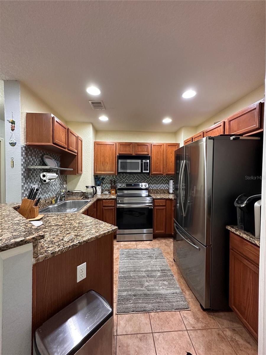 Image 10 of 31 For 4600 Moody Boulevard 8m