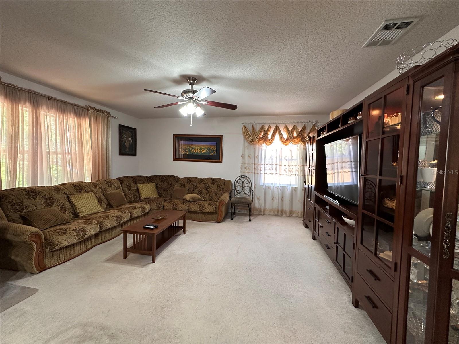 Image 3 of 31 For 4600 Moody Boulevard 8m