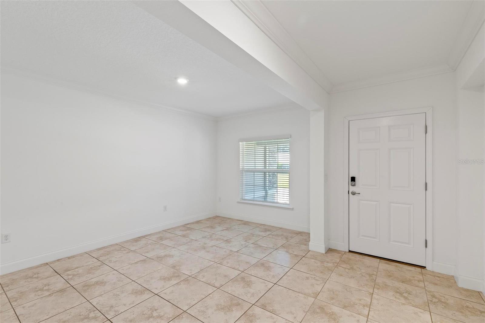 Image 9 of 60 For 73 Fairbank Lane