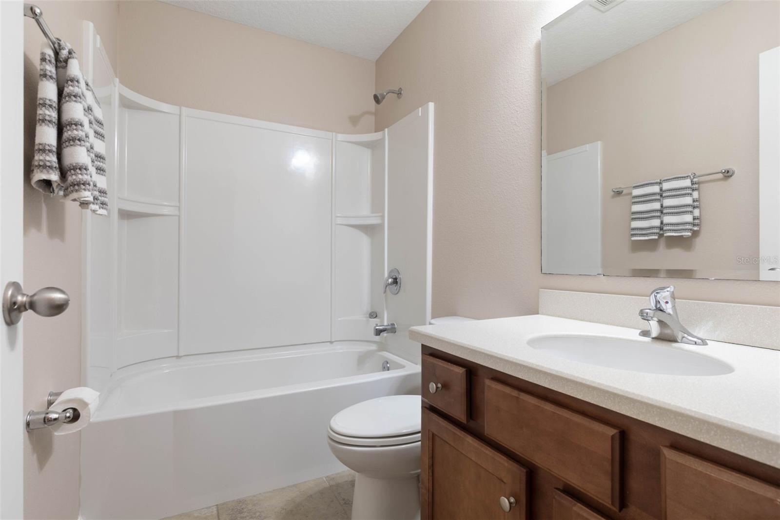 Image 30 of 69 For 47 Auberry Drive
