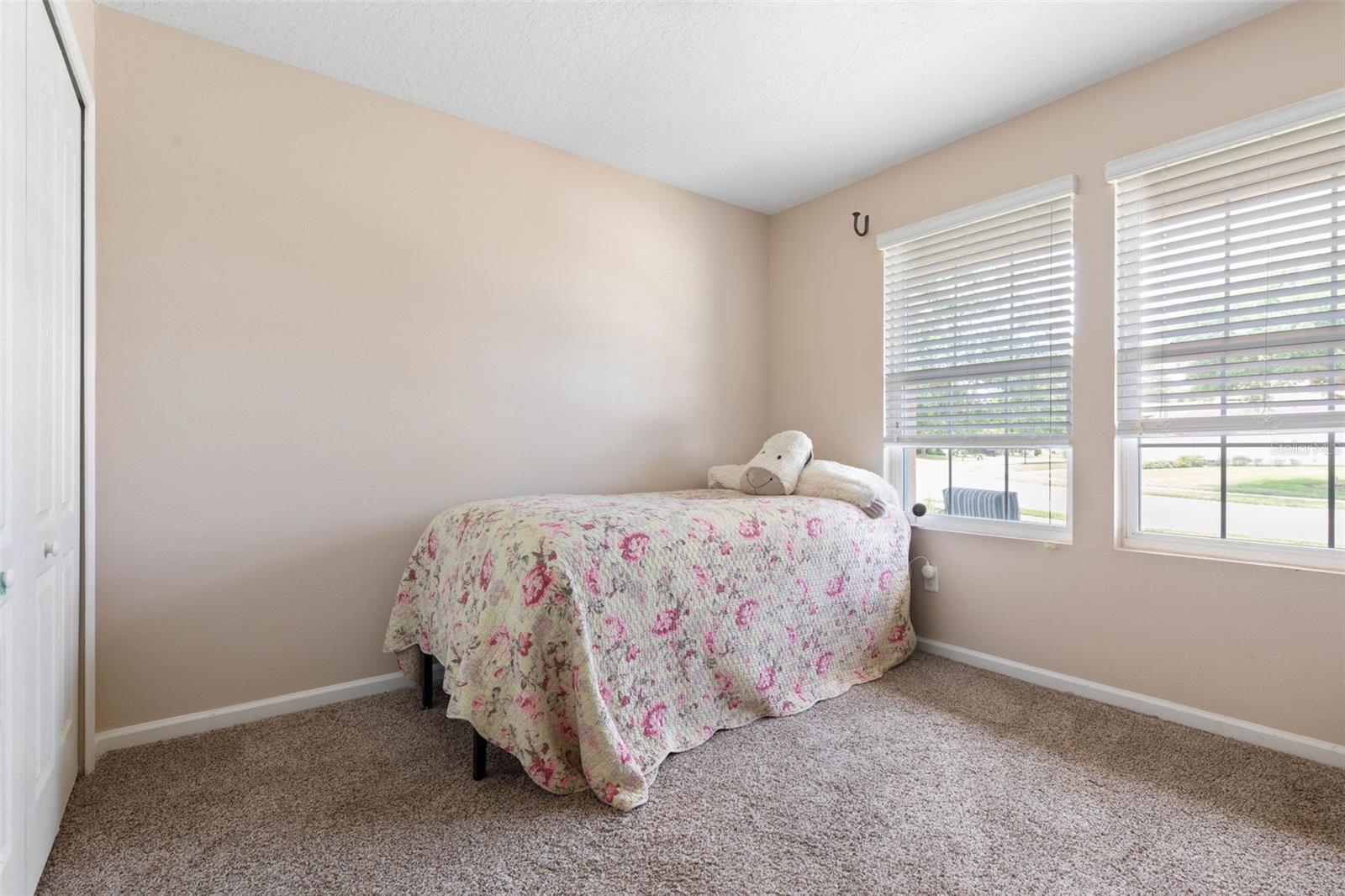 Image 31 of 69 For 47 Auberry Drive