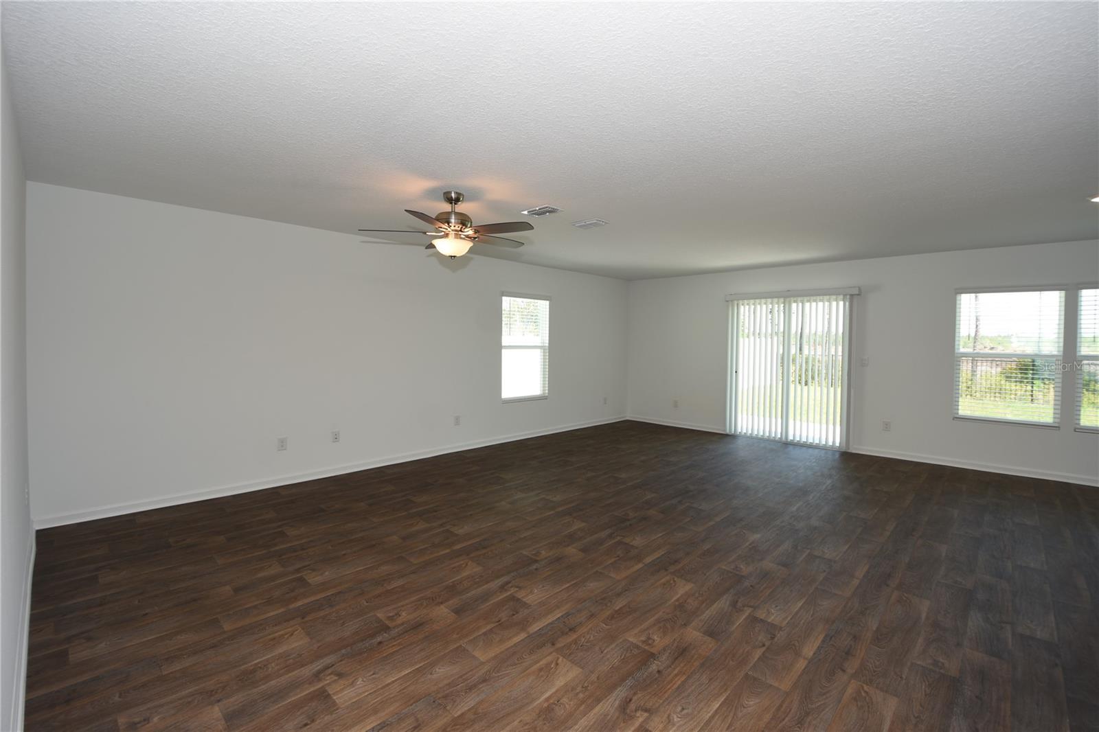 Image 6 of 29 For 9 Springwood Drive