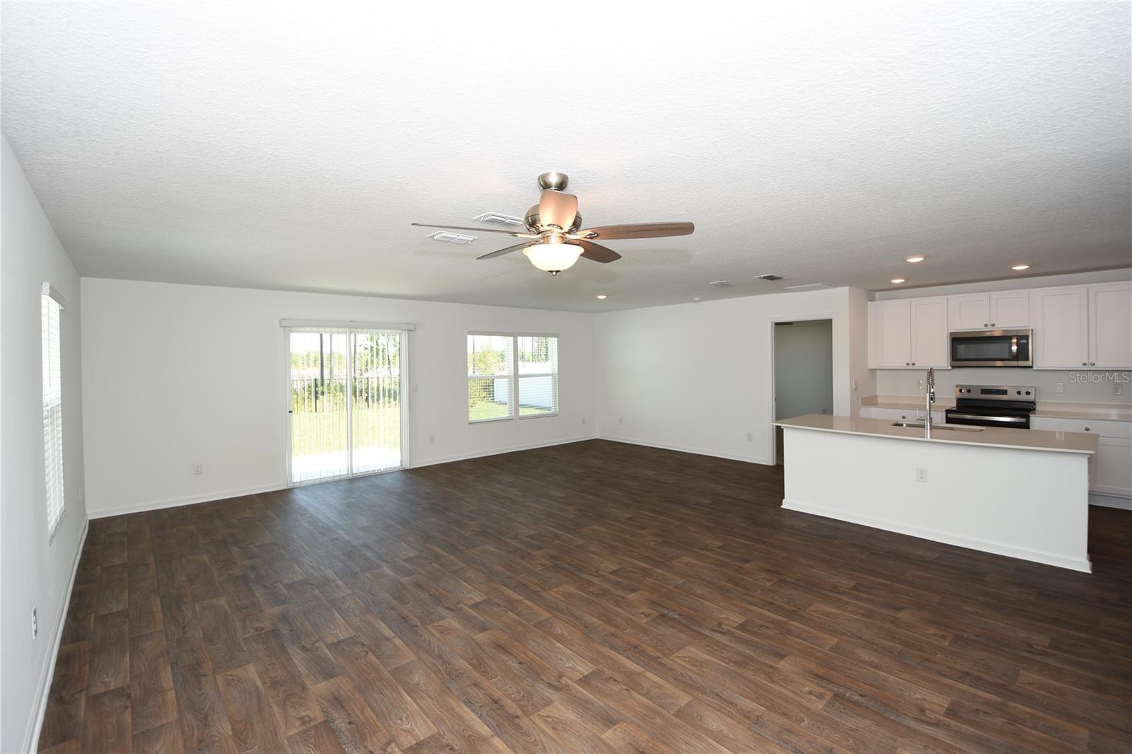 Image 8 of 29 For 9 Springwood Drive