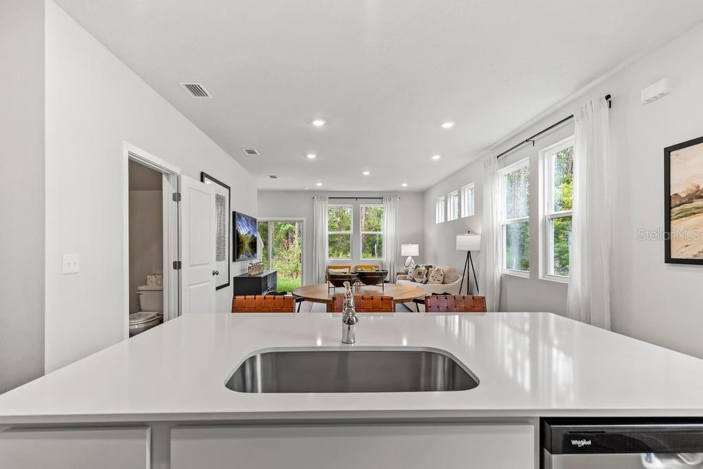 Image 11 of 46 For 10696 Waterfield Road