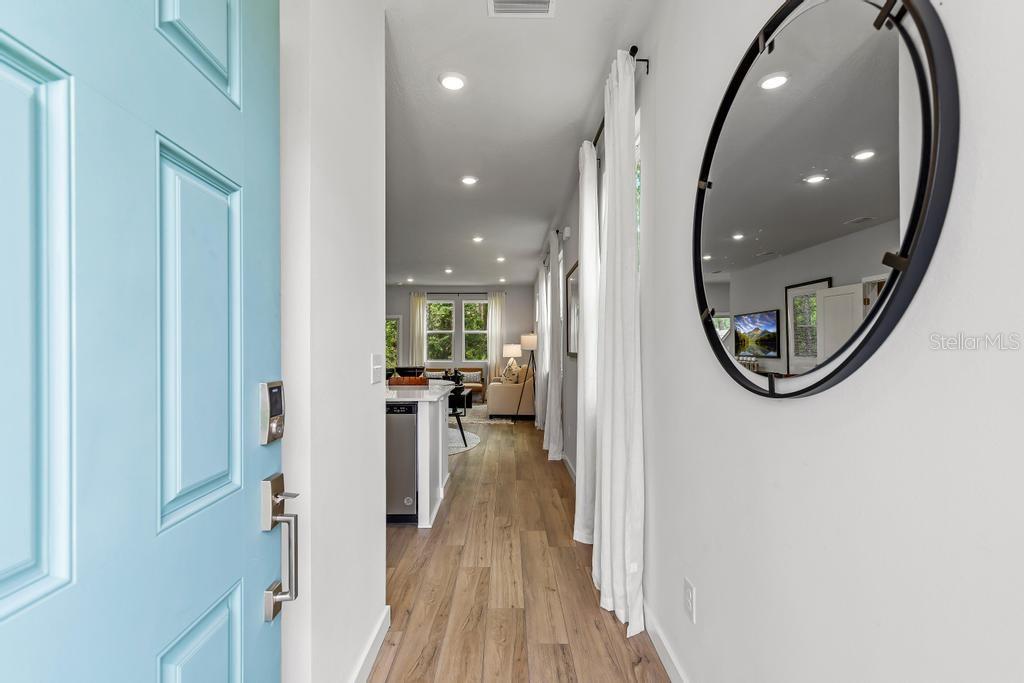 Image 4 of 46 For 10696 Waterfield Road