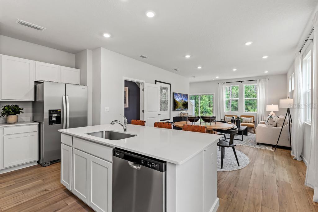 Image 7 of 46 For 10696 Waterfield Road