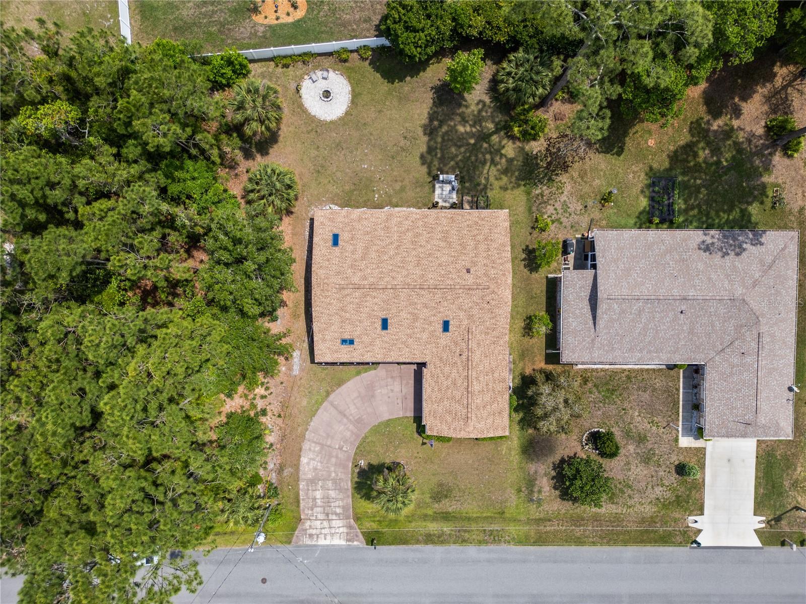 Image 24 of 29 For 28 Westbriar Lane