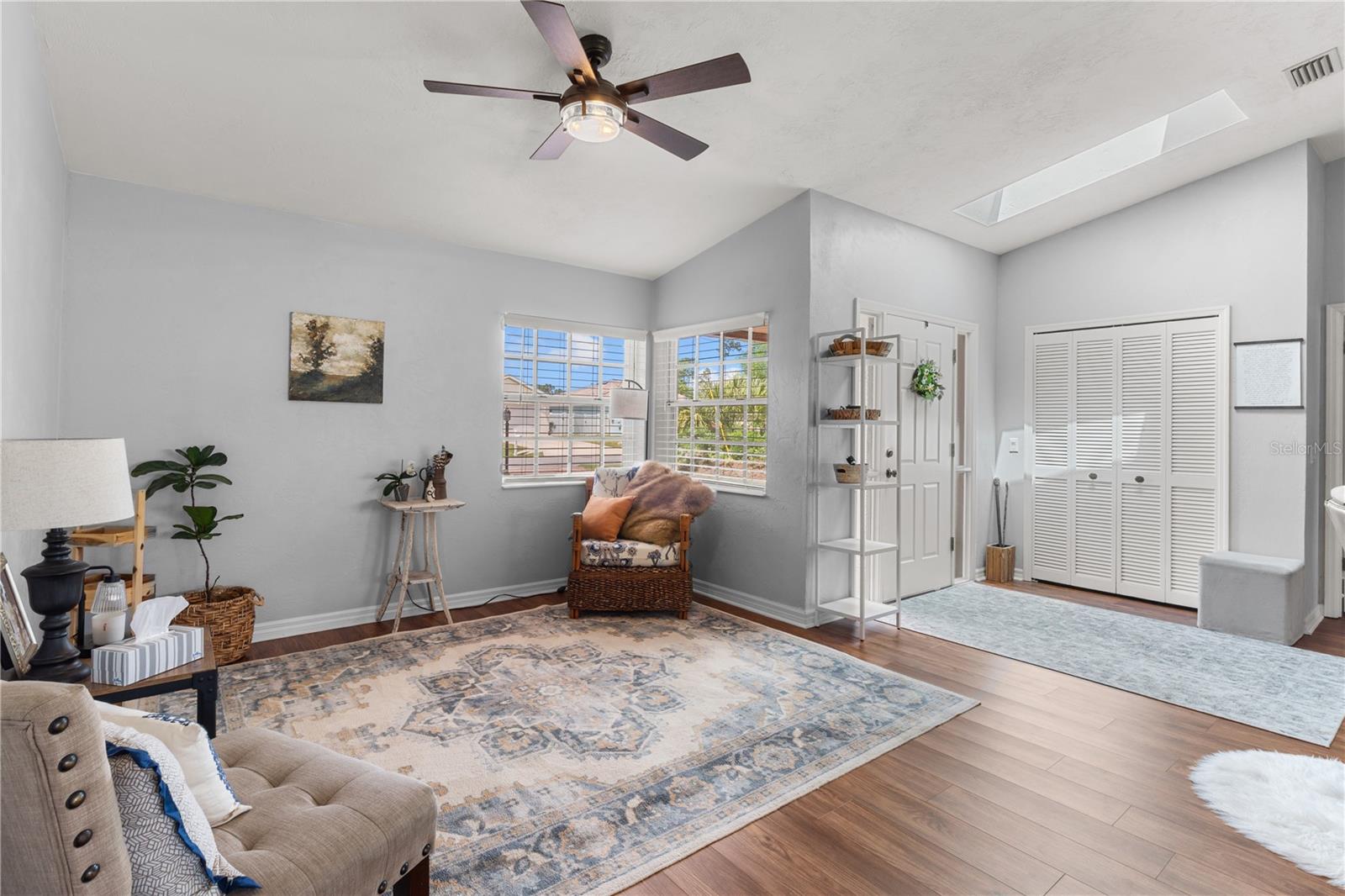 Image 6 of 29 For 28 Westbriar Lane