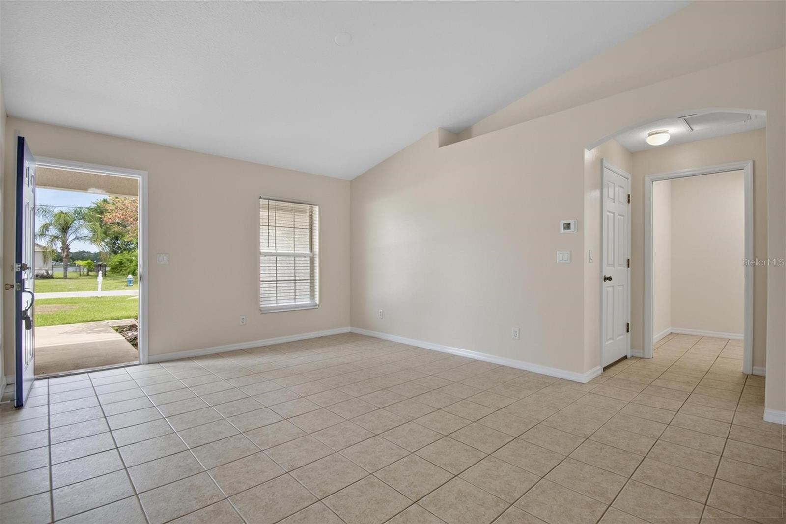 Image 12 of 38 For 83 Lynbrook Drive A