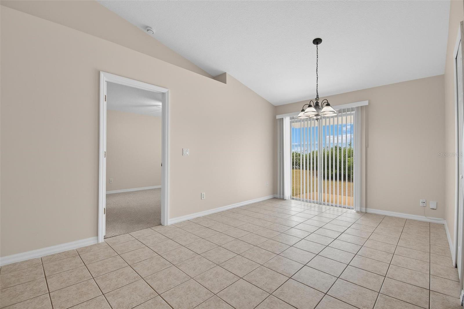 Image 15 of 38 For 83 Lynbrook Drive A