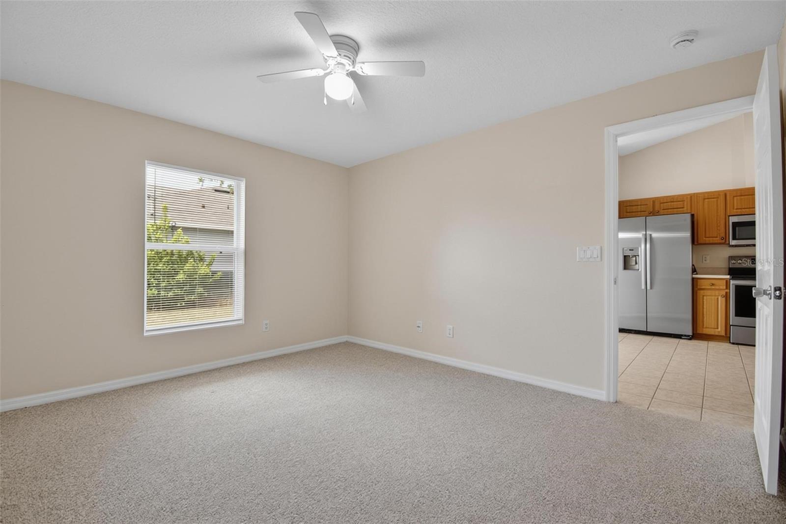 Image 20 of 38 For 83 Lynbrook Drive A