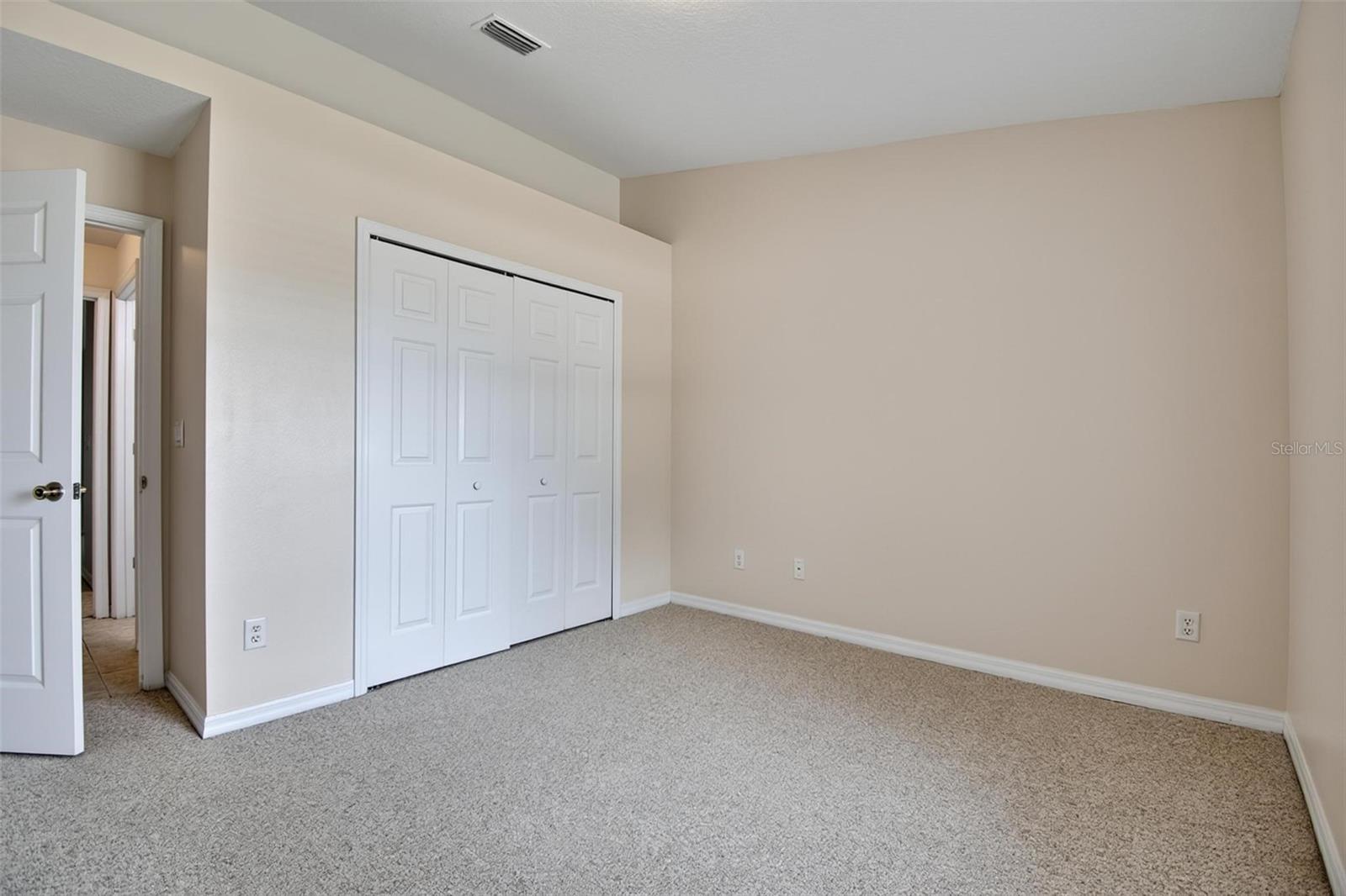 Image 25 of 38 For 83 Lynbrook Drive A