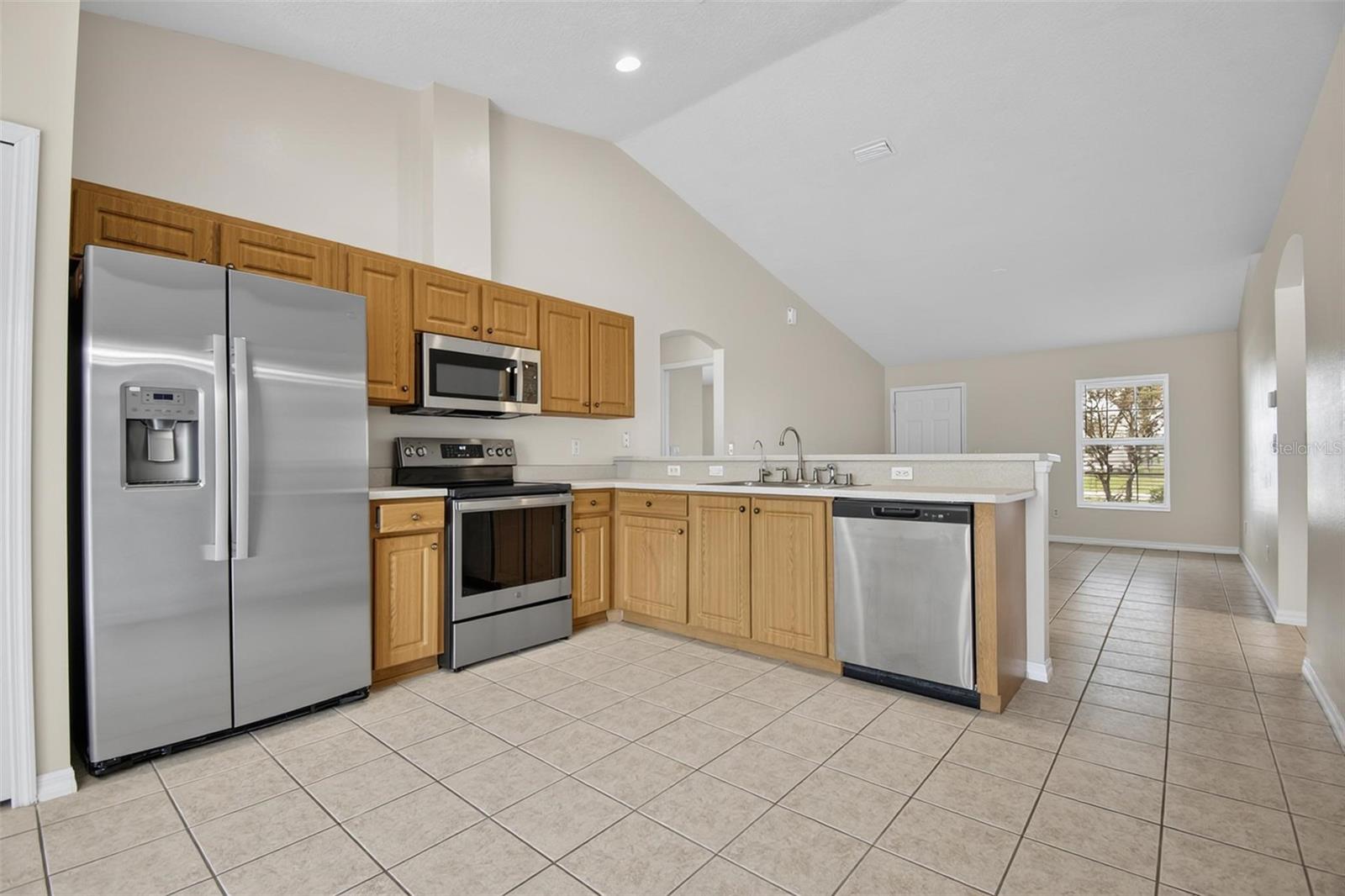 Image 3 of 38 For 83 Lynbrook Drive A