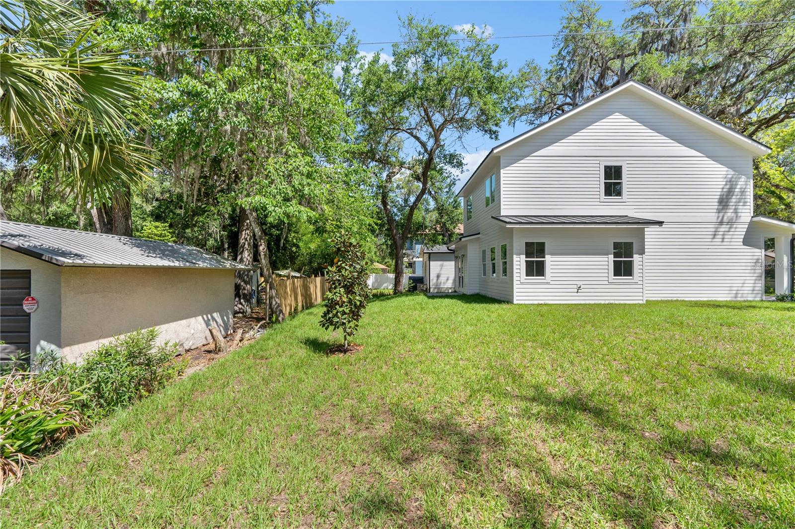 Image 60 of 81 For 2 Sanchez Avenue