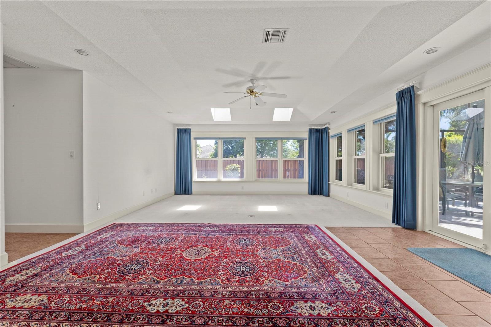 Image 14 of 45 For 548 Domenico Circle